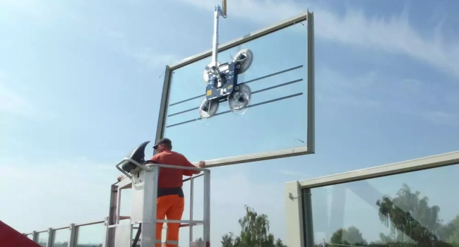 Za steklarsko industrijo in proizvodnjo oken